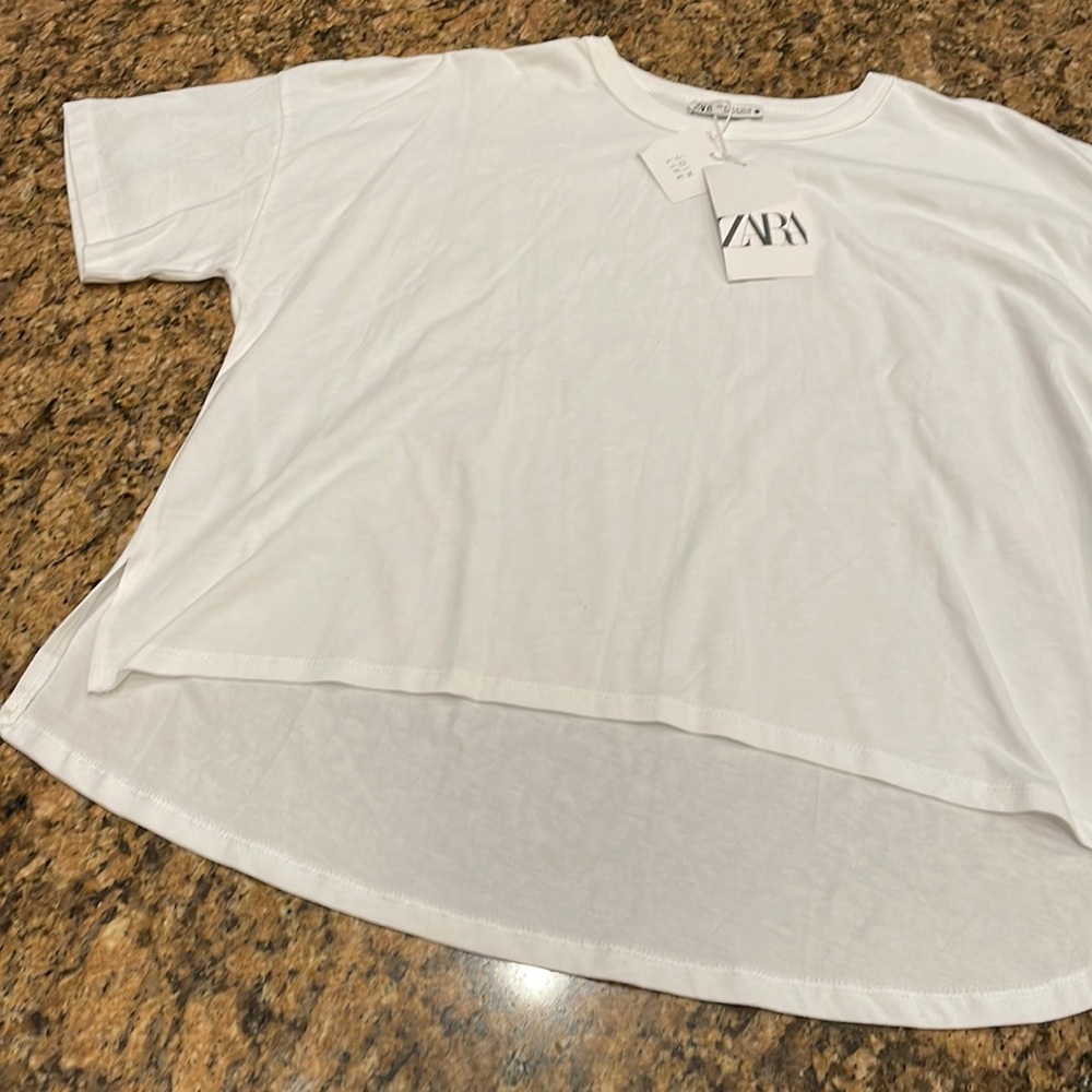 Brand new Zara white high low tee